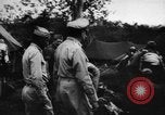 Standbild General Douglas MacArthur New Guinea, 1944, aus Sekunde 11 historischem Filmmaterial Videoclip 65675049255
