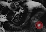 Standbild General Douglas MacArthur New Guinea, 1944, aus Sekunde 35 historischem Filmmaterial Videoclip 65675049255