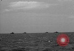 Standbild Hilfsmotor Minesweepers Atlantik, 1943, aus Sekunde 7 historischem Filmmaterial Videoclip 65675049259
