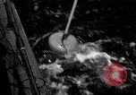 Standbild Hilfsmotor Minesweepers Atlantik, 1943, aus Sekunde 20 historischem Filmmaterial Videoclip 65675049259