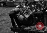 Standbild Hilfsmotor Minesweepers Atlantik, 1943, aus Sekunde 39 historischem Filmmaterial Videoclip 65675049259