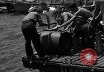 Standbild Hilfsmotor Minesweepers Atlantik, 1943, aus Sekunde 41 historischem Filmmaterial Videoclip 65675049259