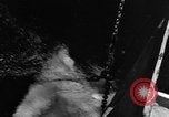 Standbild Hilfsmotor Minesweepers Atlantik, 1943, aus Sekunde 45 historischem Filmmaterial Videoclip 65675049259