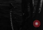 Standbild Hilfsmotor Minesweepers Atlantik, 1943, aus Sekunde 53 historischem Filmmaterial Videoclip 65675049259
