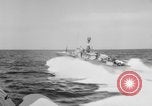 Standbild Patrouillenboote Atlantik, 1944, aus Sekunde 10 historischem Filmmaterial Videoclip 65675049262