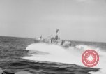 Standbild Patrouillenboote Atlantik, 1944, aus Sekunde 11 historischem Filmmaterial Videoclip 65675049262
