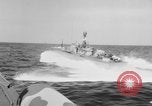 Standbild Patrouillenboote Atlantik, 1944, aus Sekunde 12 historischem Filmmaterial Videoclip 65675049262