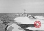 Standbild Patrouillenboote Atlantik, 1944, aus Sekunde 14 historischem Filmmaterial Videoclip 65675049262