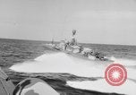 Standbild Patrouillenboote Atlantik, 1944, aus Sekunde 17 historischem Filmmaterial Videoclip 65675049262