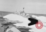 Standbild Patrouillenboote Atlantik, 1944, aus Sekunde 20 historischem Filmmaterial Videoclip 65675049262