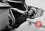 Standbild Allied Schlachtschiff Atlantik, 1944, aus Sekunde 14 historischem Filmmaterial Videoclip 65675049263