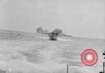 Standbild Allied Schlachtschiff Atlantik, 1944, aus Sekunde 30 historischem Filmmaterial Videoclip 65675049263