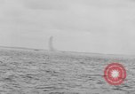 Image dragueur de mines de moteur auxiliaire 'Océan Atlantique, 1944, de la seconde 33 séquences d'archives historiques vidéo 65675049264