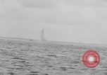 Image dragueur de mines de moteur auxiliaire 'Océan Atlantique, 1944, de la seconde 34 séquences d'archives historiques vidéo 65675049264