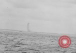 Image dragueur de mines de moteur auxiliaire 'Océan Atlantique, 1944, de la seconde 38 séquences d'archives historiques vidéo 65675049264