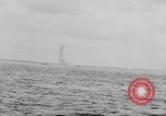 Image dragueur de mines de moteur auxiliaire 'Océan Atlantique, 1944, de la seconde 39 séquences d'archives historiques vidéo 65675049264