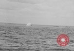 Image dragueur de mines de moteur auxiliaire 'Océan Atlantique, 1944, de la seconde 42 séquences d'archives historiques vidéo 65675049264