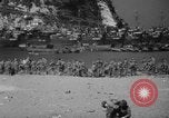 Standbild Barrage Balloons Neapel Italien, 1944, aus Sekunde 21 historischem Filmmaterial Videoclip 65675049276