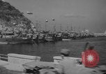 Standbild Barrage Balloons Neapel Italien, 1944, aus Sekunde 27 historischem Filmmaterial Videoclip 65675049276