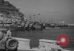 Standbild Barrage Balloons Neapel Italien, 1944, aus Sekunde 36 historischem Filmmaterial Videoclip 65675049276
