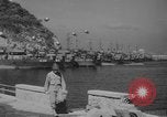 Standbild Barrage Balloons Neapel Italien, 1944, aus Sekunde 38 historischem Filmmaterial Videoclip 65675049276