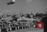 Standbild Barrage Balloons Neapel Italien, 1944, aus Sekunde 46 historischem Filmmaterial Videoclip 65675049276