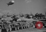 Standbild Barrage Balloons Neapel Italien, 1944, aus Sekunde 50 historischem Filmmaterial Videoclip 65675049276
