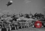 Standbild Barrage Balloons Neapel Italien, 1944, aus Sekunde 55 historischem Filmmaterial Videoclip 65675049276