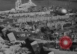 Standbild Barrage Balloons Neapel Italien, 1944, aus Sekunde 59 historischem Filmmaterial Videoclip 65675049276