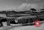 Standbild Meine Antenne zur Festlegung von B-29 bomber Marianen, 1944, aus Sekunde 15 historischem Filmmaterial Videoclip 65675049278