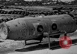 Standbild Meine Antenne zur Festlegung von B-29 bomber Marianen, 1944, aus Sekunde 18 historischem Filmmaterial Videoclip 65675049278