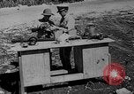 Standbild Meine Antenne zur Festlegung von B-29 bomber Marianen, 1944, aus Sekunde 24 historischem Filmmaterial Videoclip 65675049278