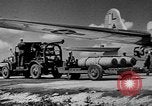 Standbild Meine Antenne zur Festlegung von B-29 bomber Marianen, 1944, aus Sekunde 48 historischem Filmmaterial Videoclip 65675049278