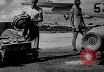 Standbild Meine Antenne zur Festlegung von B-29 bomber Marianen, 1944, aus Sekunde 56 historischem Filmmaterial Videoclip 65675049278