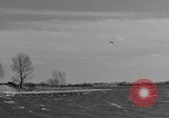 Standbild Fluss mit Docks für kleine Boote United States USA, 1943, aus Sekunde 8 historischem Filmmaterial Videoclip 65675049296