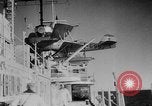 Standbild Rauch Bildschirm um Kriegsmarine Schiff Atlantik, 1943, aus Sekunde 9 historischem Filmmaterial Videoclip 65675049300