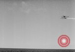 Standbild Rauch Bildschirm um Kriegsmarine Schiff Atlantik, 1943, aus Sekunde 47 historischem Filmmaterial Videoclip 65675049300