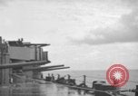 Standbild USS New Mexico Brände 5 inch guns Pazifik, 1944, aus Sekunde 1 historischem Filmmaterial Videoclip 65675049304