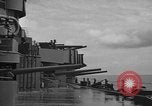 Standbild USS New Mexico Brände 5 inch guns Pazifik, 1944, aus Sekunde 13 historischem Filmmaterial Videoclip 65675049304