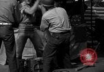 Standbild USA Schlachtschiff Colorado Pazifik, 1944, aus Sekunde 51 historischem Filmmaterial Videoclip 65675049305
