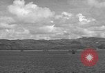 Standbild Tanks explodieren Guam, 1944, aus Sekunde 1 historischem Filmmaterial Videoclip 65675049307