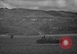 Standbild Tanks explodieren Guam, 1944, aus Sekunde 16 historischem Filmmaterial Videoclip 65675049307