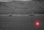 Standbild Tanks explodieren Guam, 1944, aus Sekunde 32 historischem Filmmaterial Videoclip 65675049307