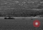 Standbild Tanks explodieren Guam, 1944, aus Sekunde 43 historischem Filmmaterial Videoclip 65675049307