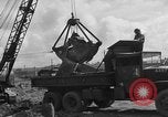 Standbild maritime fort Cherbourg Normandie Frankreich, 1944, aus Sekunde 20 historischem Filmmaterial Videoclip 65675049309