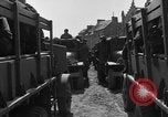 Standbild USA zog Einheiten Cherbourg Normandie Frankreich, 1944, aus Sekunde 16 historischem Filmmaterial Videoclip 65675049310