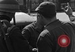 Standbild USA zog Einheiten Cherbourg Normandie Frankreich, 1944, aus Sekunde 34 historischem Filmmaterial Videoclip 65675049310