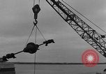 Standbild Metall Gerät Cherbourg Normandie Frankreich, 1944, aus Sekunde 6 historischem Filmmaterial Videoclip 65675049319