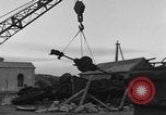 Standbild Metall Gerät Cherbourg Normandie Frankreich, 1944, aus Sekunde 15 historischem Filmmaterial Videoclip 65675049319