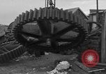 Standbild Metall Gerät Cherbourg Normandie Frankreich, 1944, aus Sekunde 57 historischem Filmmaterial Videoclip 65675049319